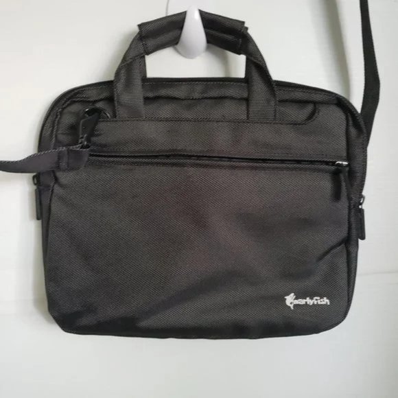 GnarlyFish tablet ipad bag up to 12" across zippered shoulder strap front pocket - Picture 4 of 9